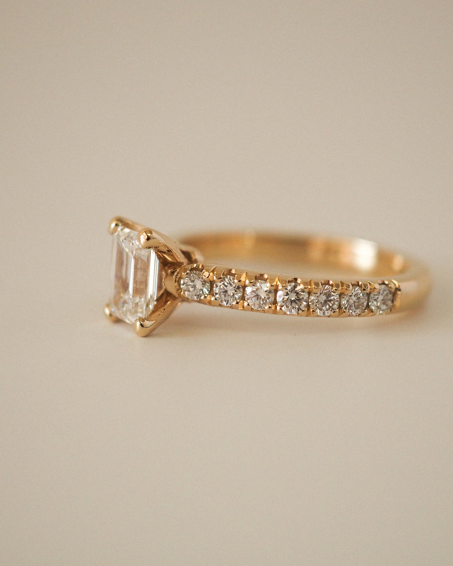Round Swirl Semi Pave Engagement Ring – 1 CT Moissanite Diamond