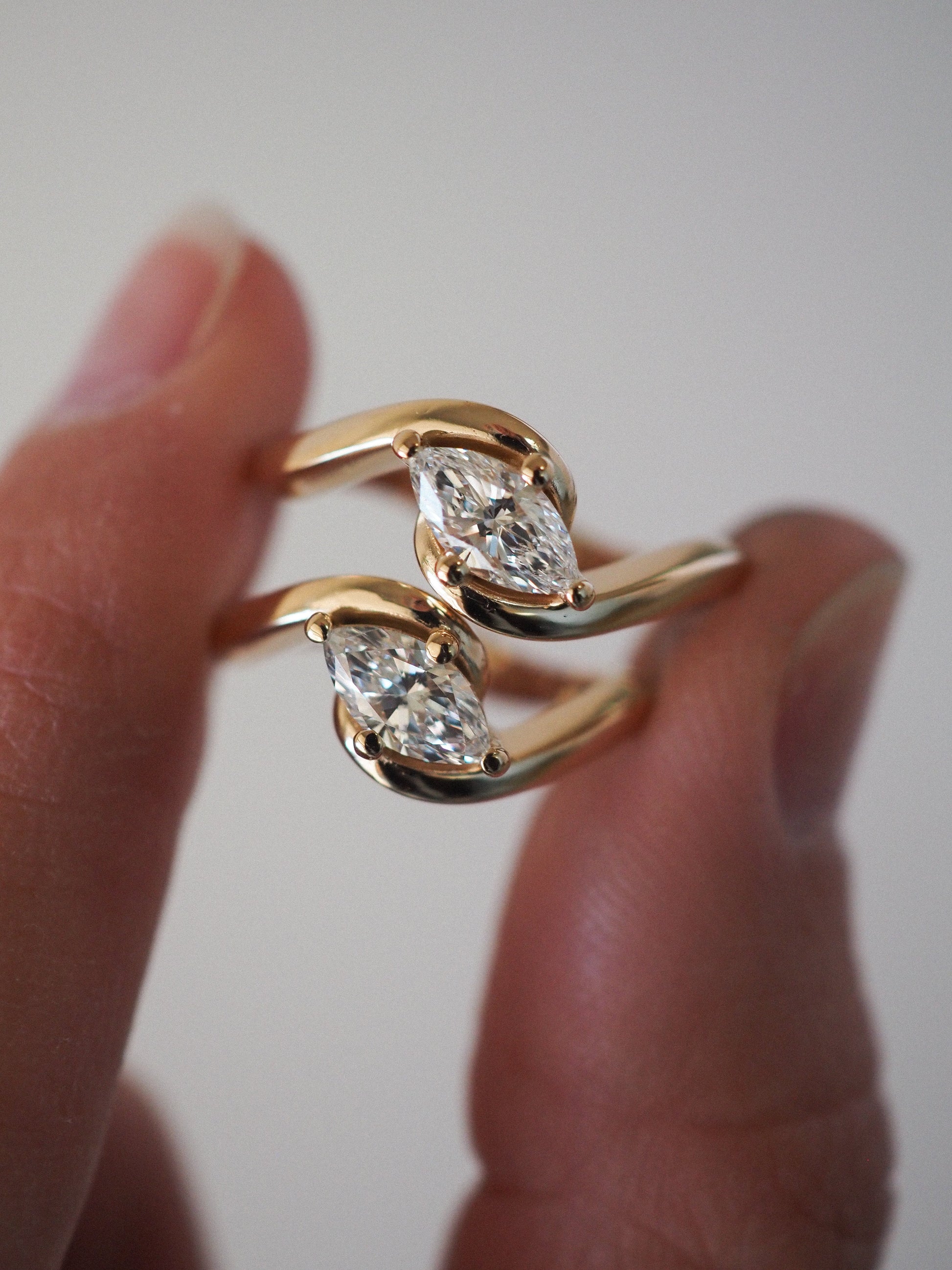 Round Swirl Semi Pave Engagement Ring – 1 CT Moissanite Diamond
