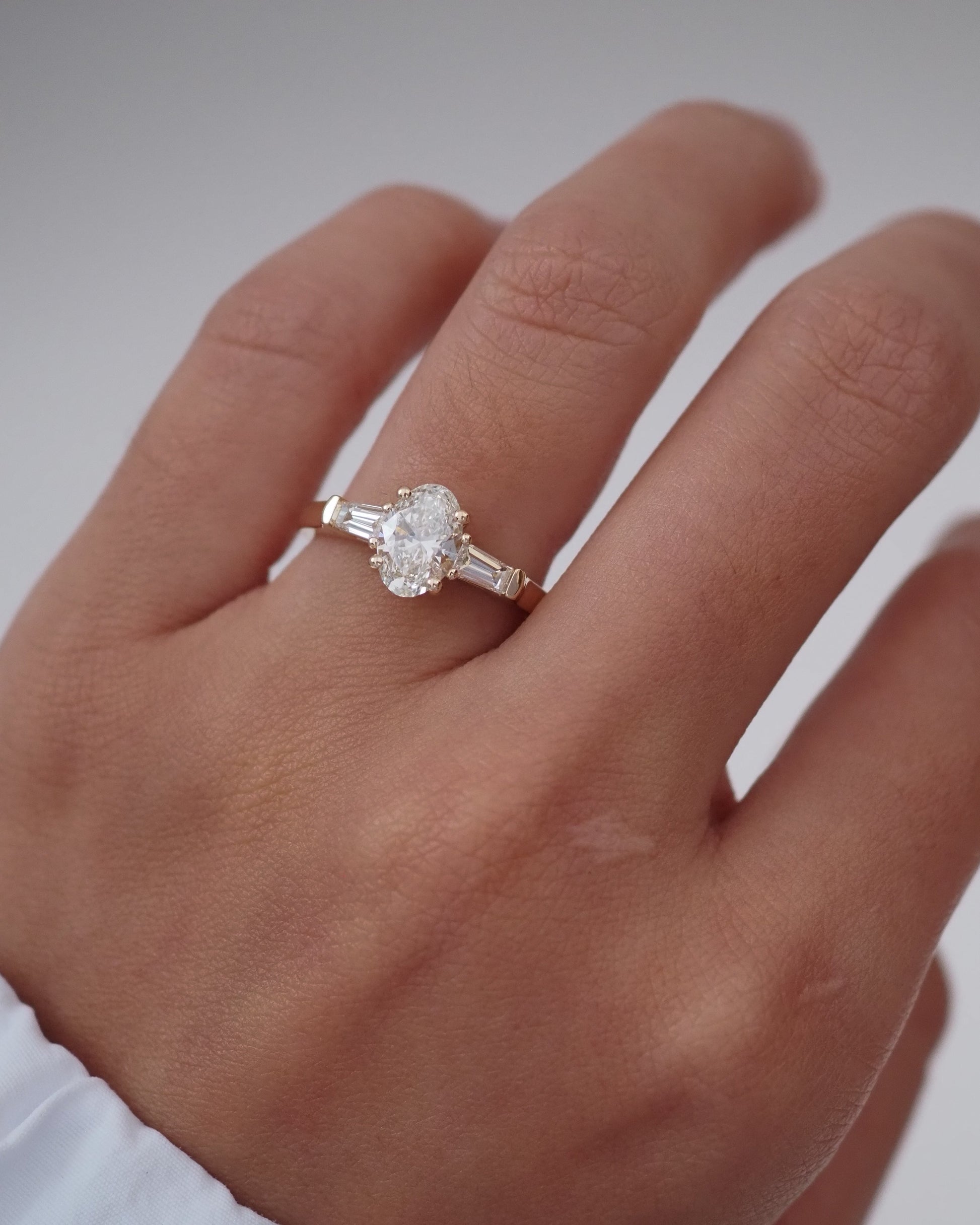 Round Swirl Semi Pave Engagement Ring – 1 CT Moissanite Diamond