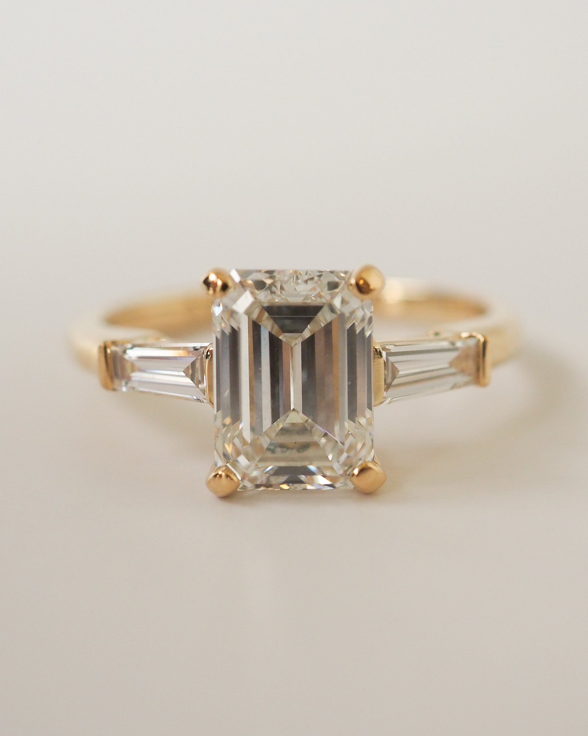 Round Swirl Semi Pave Engagement Ring – 1 CT Moissanite Diamond