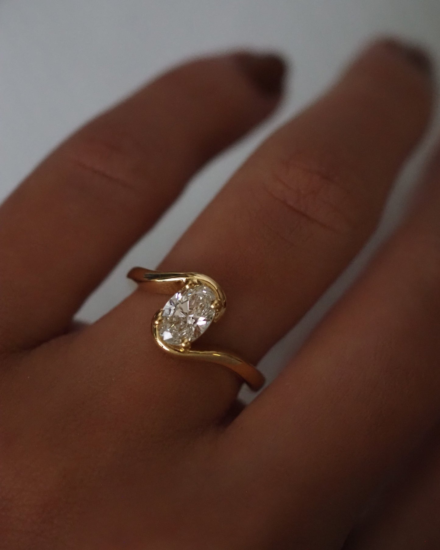 Round Swirl Semi Pave Engagement Ring – 1 CT Moissanite Diamond