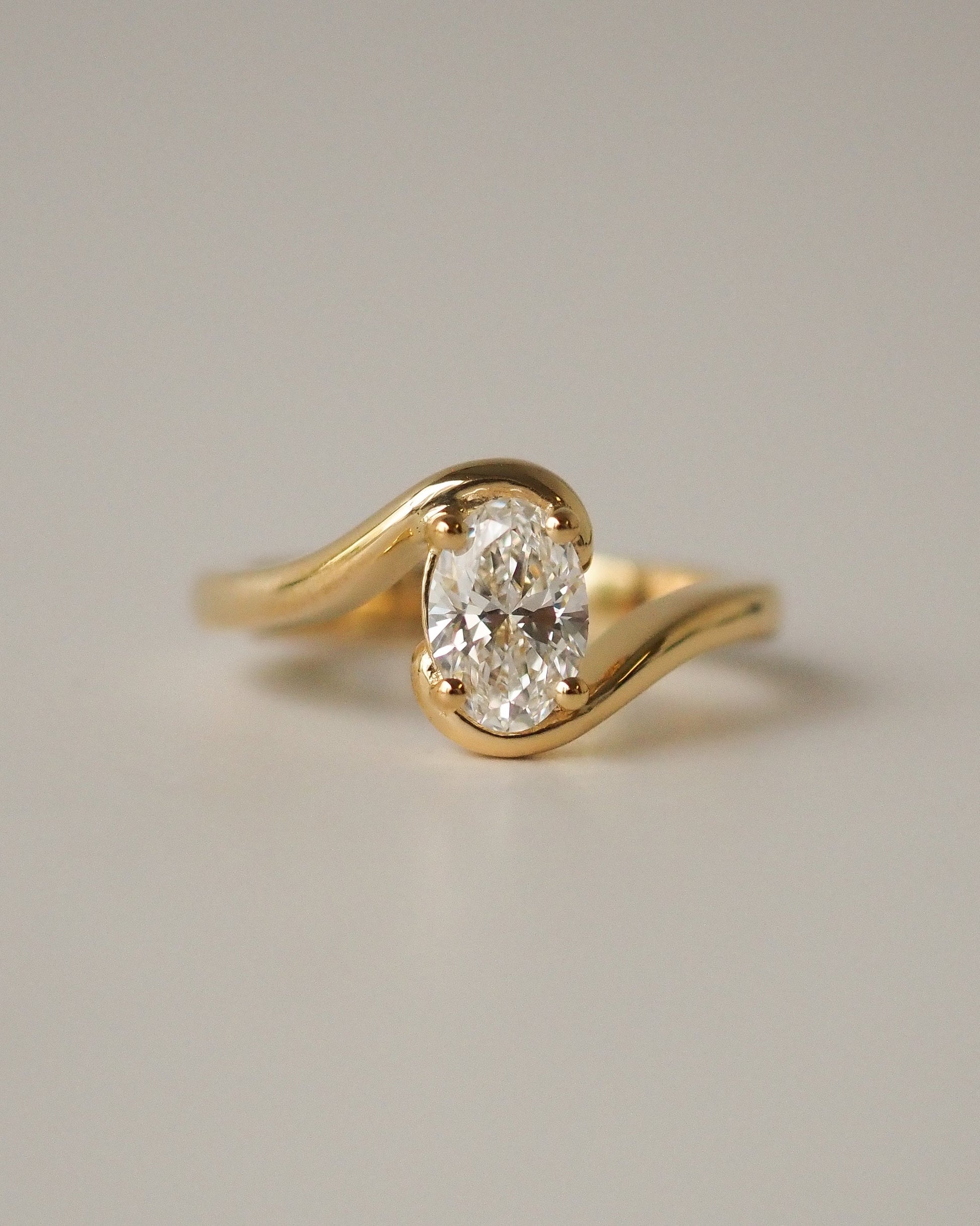 Round Swirl Semi Pave Engagement Ring – 1 CT Moissanite Diamond