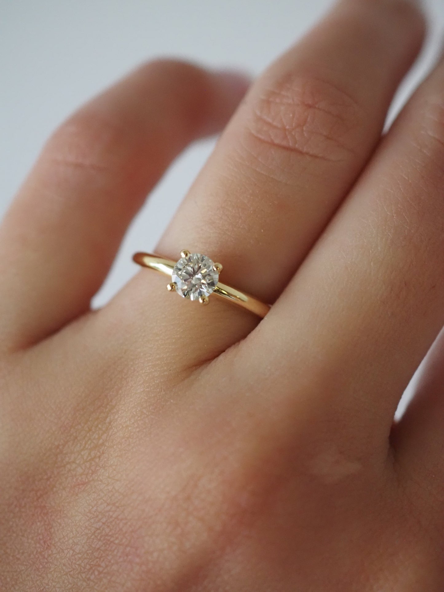 Round Swirl Semi Pave Engagement Ring – 1 CT Moissanite Diamond