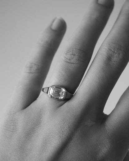 Round Swirl Semi Pave Engagement Ring – 1 CT Moissanite Diamond