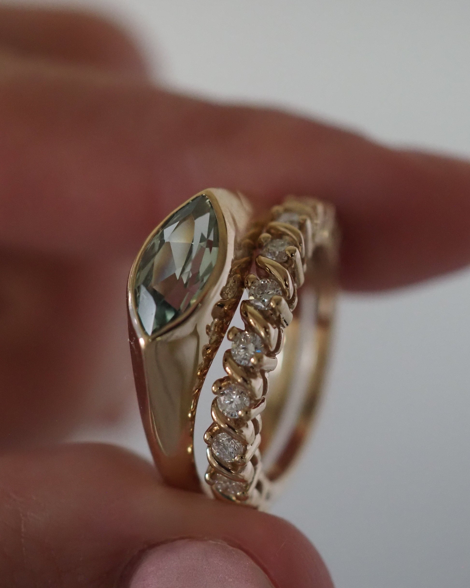0.13 TCW Round Twisted Moissanite Wedding Band