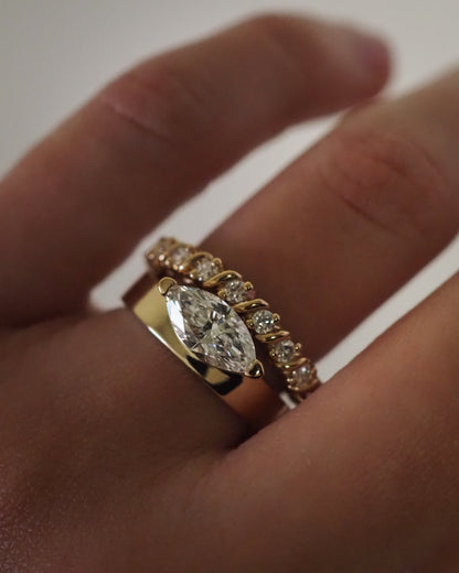 0.13 TCW Round Twisted Moissanite Wedding Band