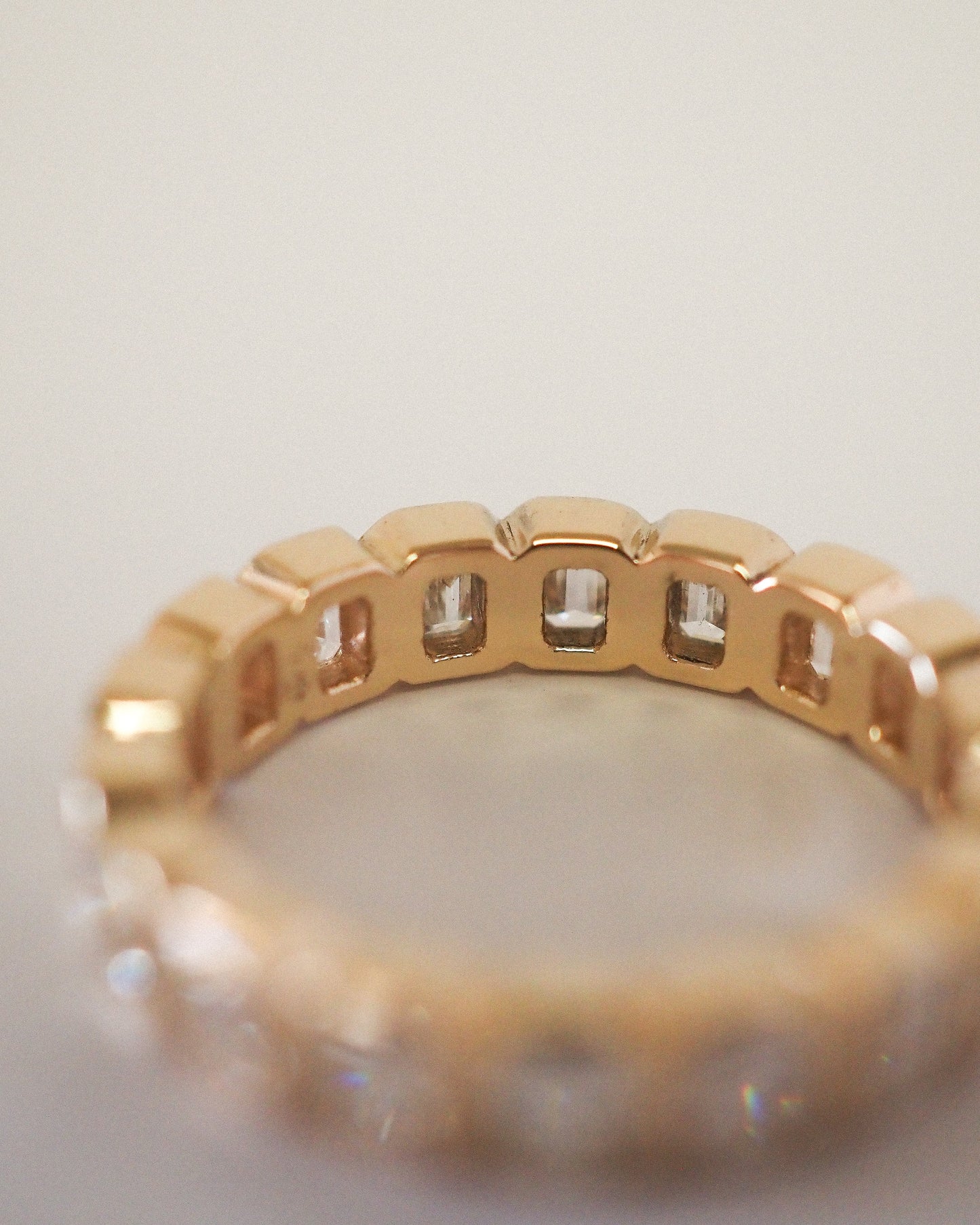 0.13 TCW Round Twisted Moissanite Wedding Band