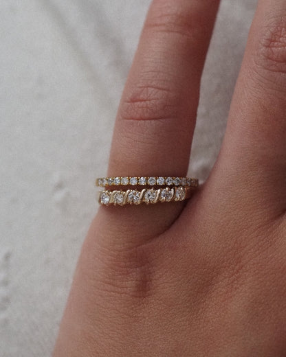 0.13 TCW Round Twisted Moissanite Wedding Band