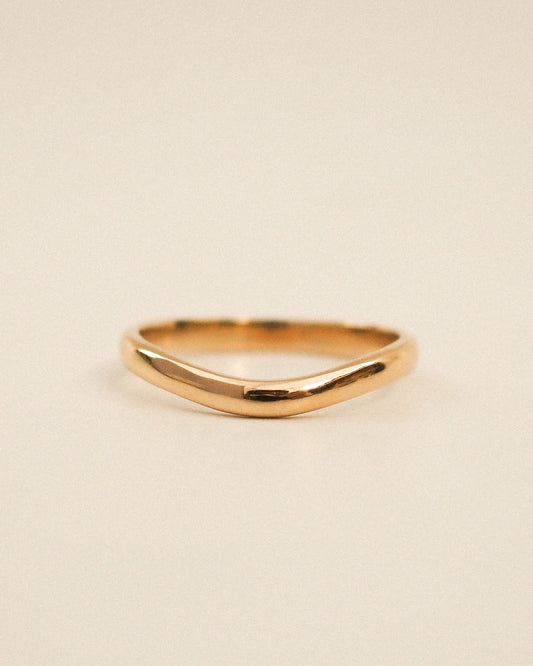 0.13 TCW Round Twisted Moissanite Wedding Band
