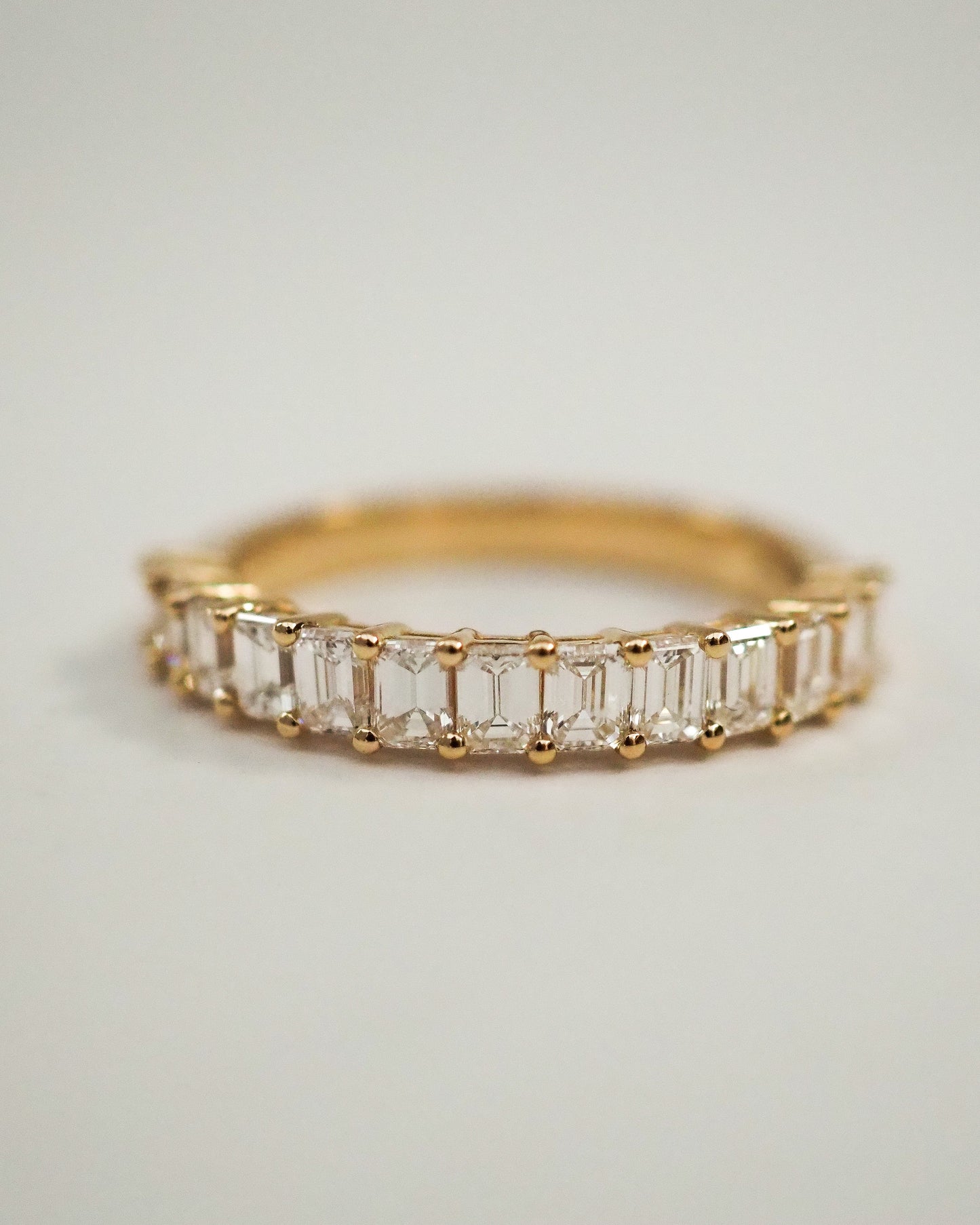 0.13 TCW Round Twisted Moissanite Wedding Band
