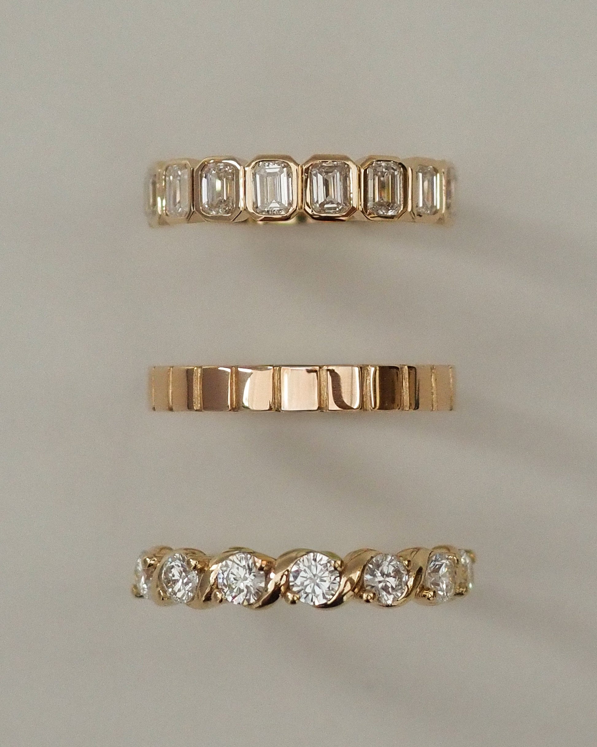 0.13 TCW Round Twisted Moissanite Wedding Band