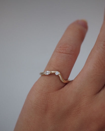 0.13 TCW Round Twisted Moissanite Wedding Band