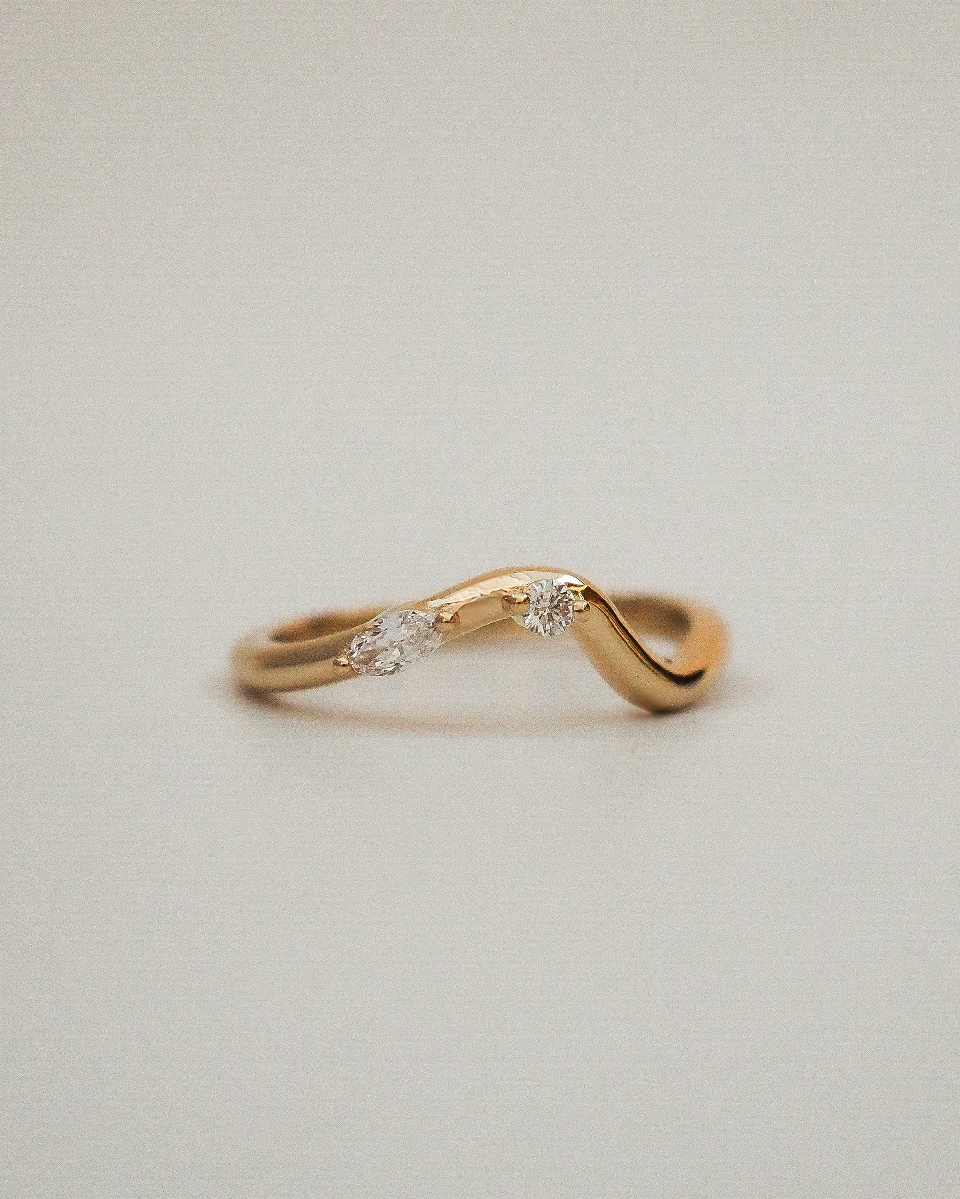 0.13 TCW Round Twisted Moissanite Wedding Band
