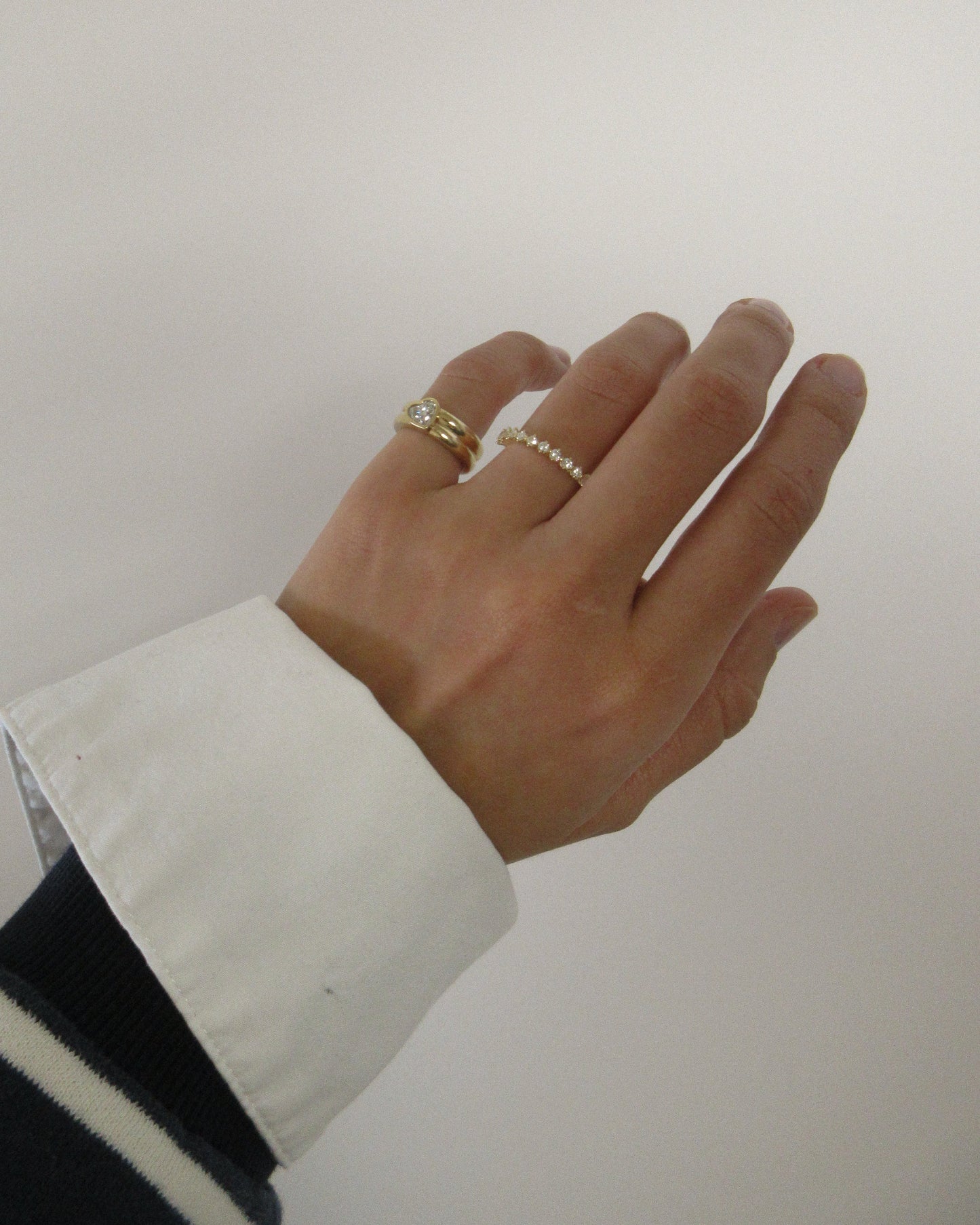 0.13 TCW Round Twisted Moissanite Wedding Band