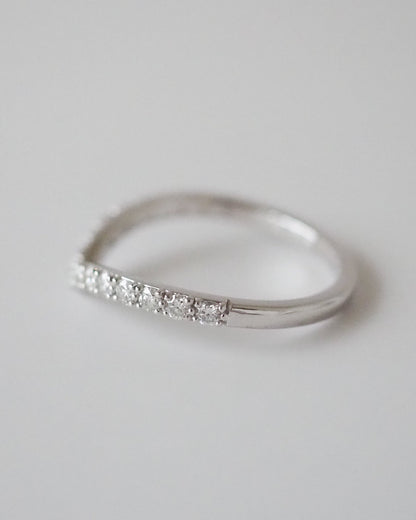 0.13 TCW Round Twisted Moissanite Wedding Band