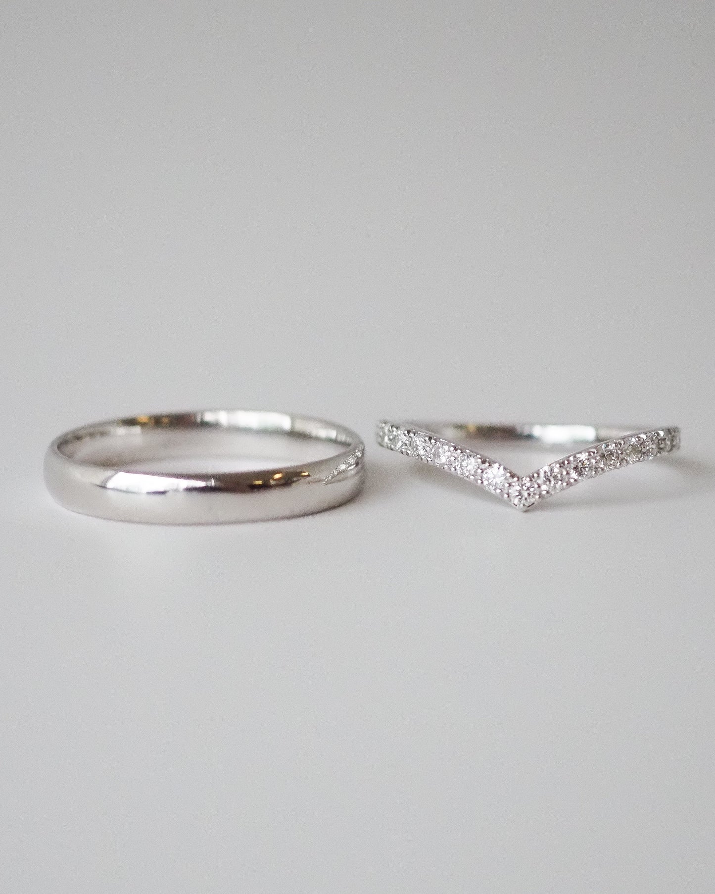 0.13 TCW Round Twisted Moissanite Wedding Band