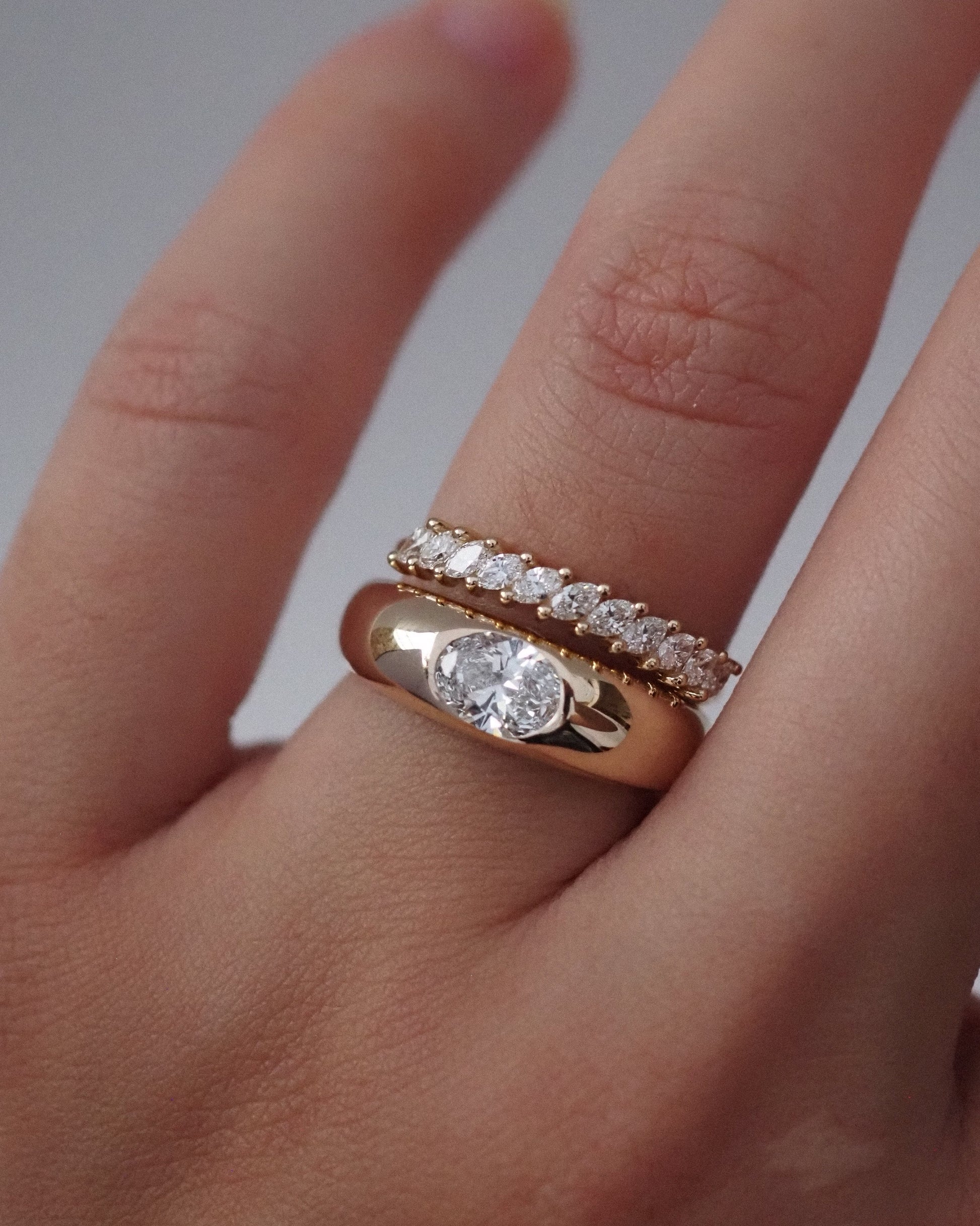 0.13 TCW Round Twisted Moissanite Wedding Band