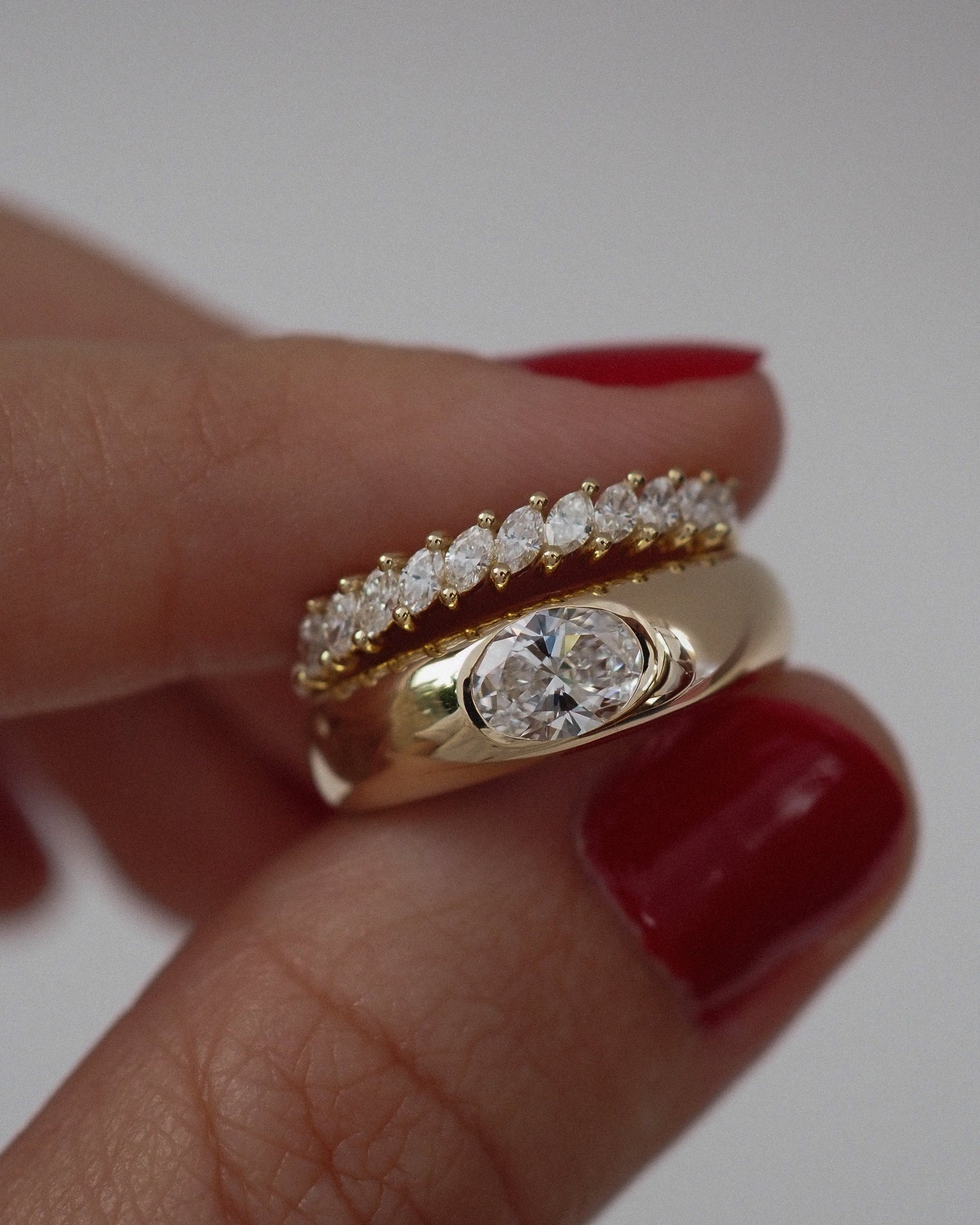 0.13 TCW Round Twisted Moissanite Wedding Band
