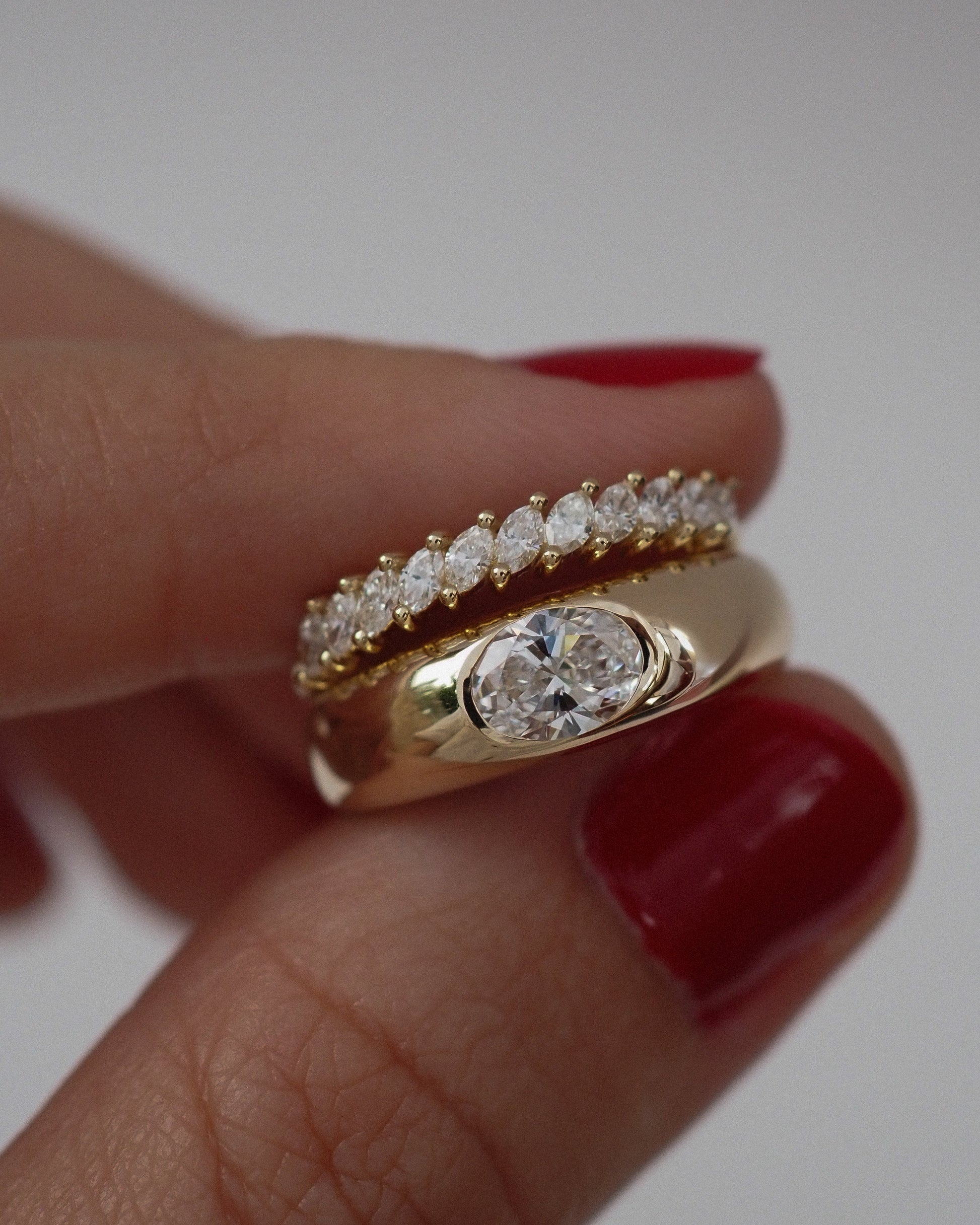 0.13 TCW Round Twisted Moissanite Wedding Band