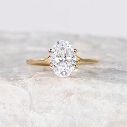 2 CT Round Three Stones Lab Grown Diamond Engagement Ring
