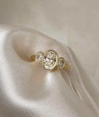 Round Swirl Semi Pave Engagement Ring – 1 CT Moissanite Diamond