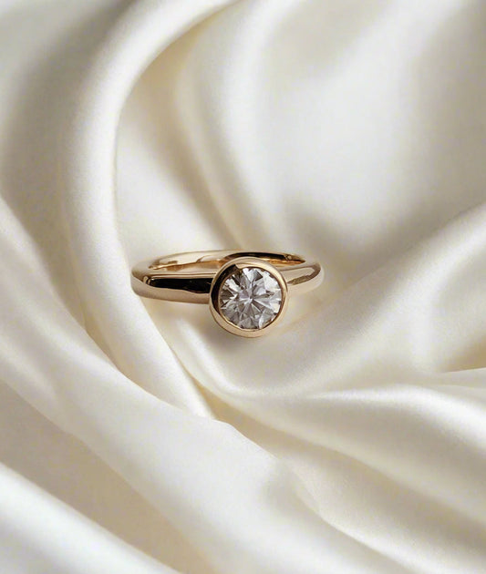 Round Swirl Semi Pave Engagement Ring – 1 CT Moissanite Diamond