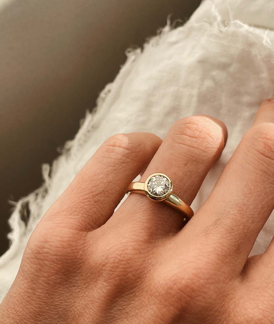 Round Swirl Semi Pave Engagement Ring – 1 CT Moissanite Diamond