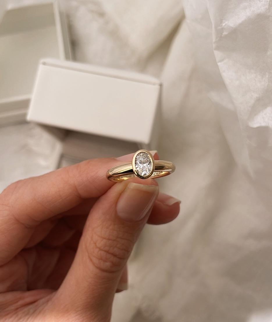 Round Swirl Semi Pave Engagement Ring – 1 CT Moissanite Diamond