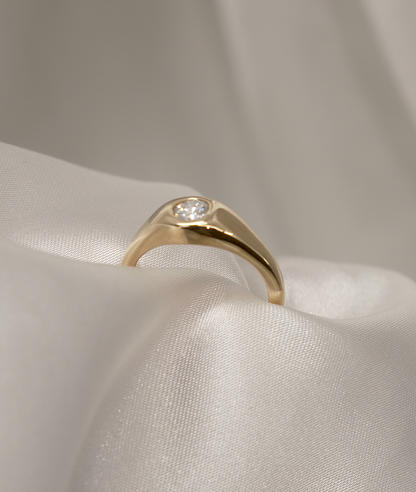 Round Swirl Semi Pave Engagement Ring – 1 CT Moissanite Diamond