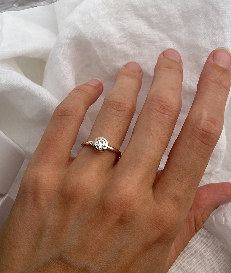 Round Swirl Semi Pave Engagement Ring – 1 CT Moissanite Diamond