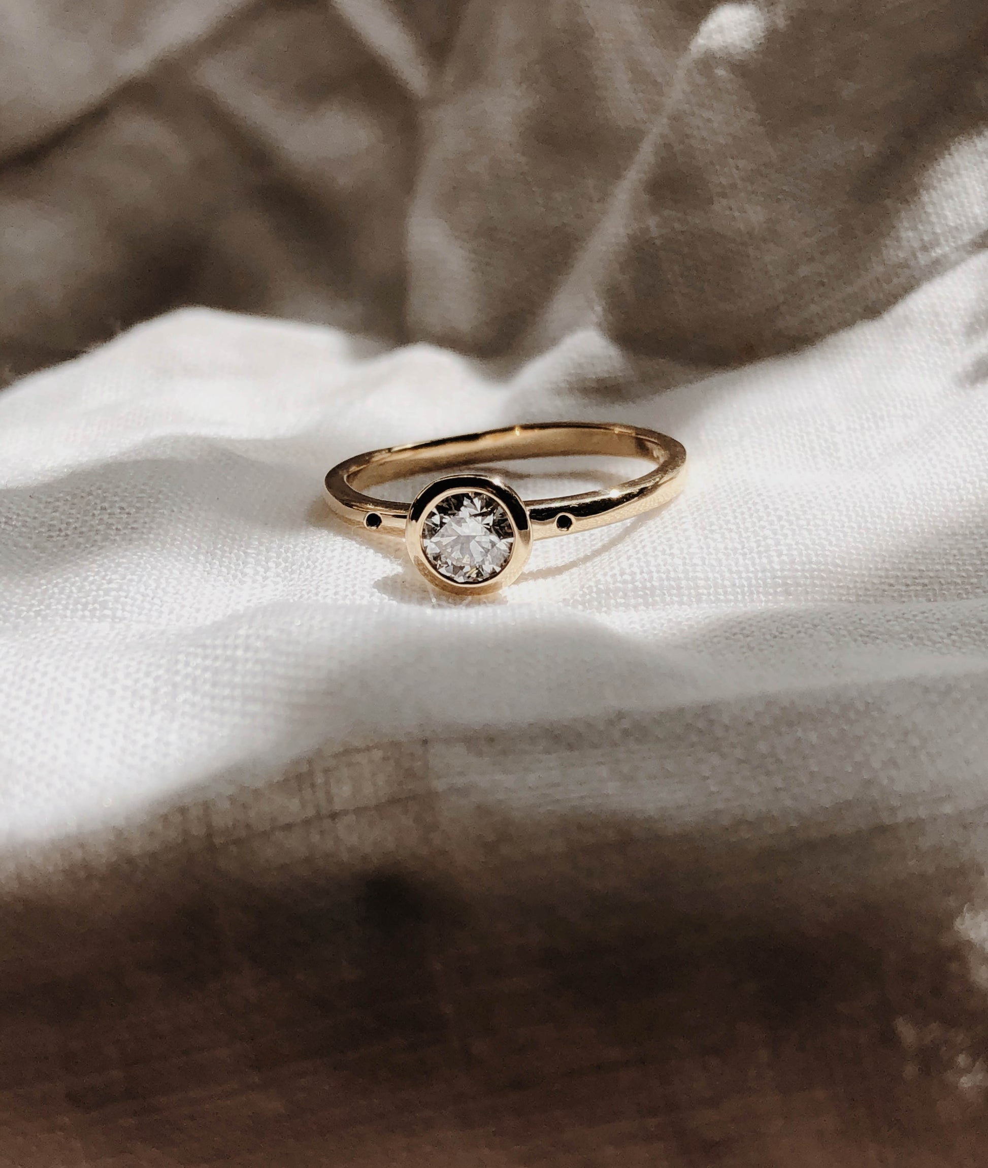 Round Swirl Semi Pave Engagement Ring – 1 CT Moissanite Diamond
