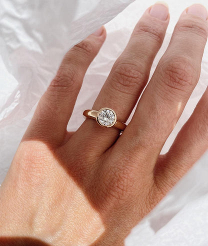 Round Swirl Semi Pave Engagement Ring – 1 CT Moissanite Diamond
