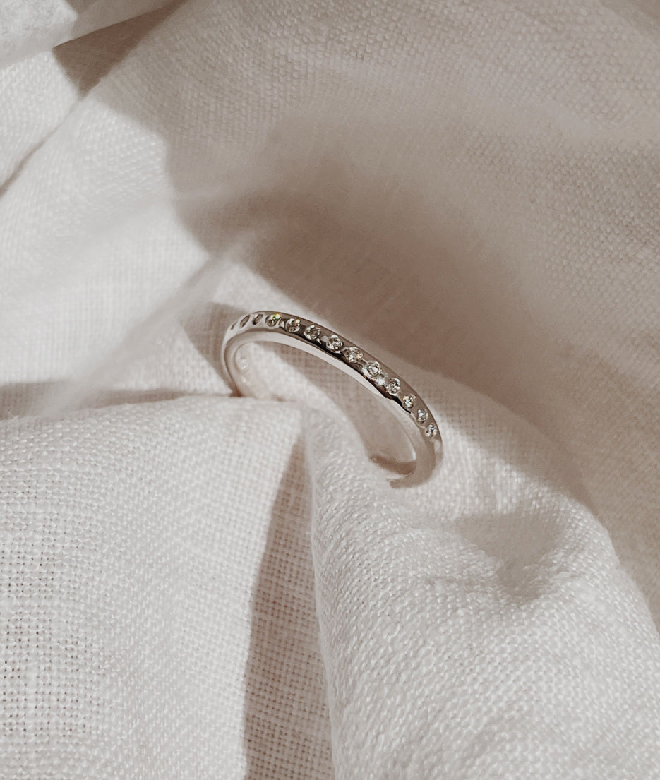 Round Swirl Semi Pave Engagement Ring – 1 CT Moissanite Diamond
