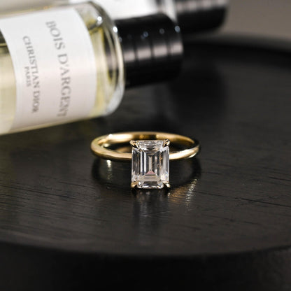 Round Halo, Pave & Split Shank Engagement Ring – 1.93 CT Lab Grown Diamond
