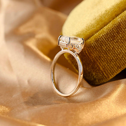 Round Halo, Pave & Split Shank Engagement Ring – 1.93 CT Lab Grown Diamond