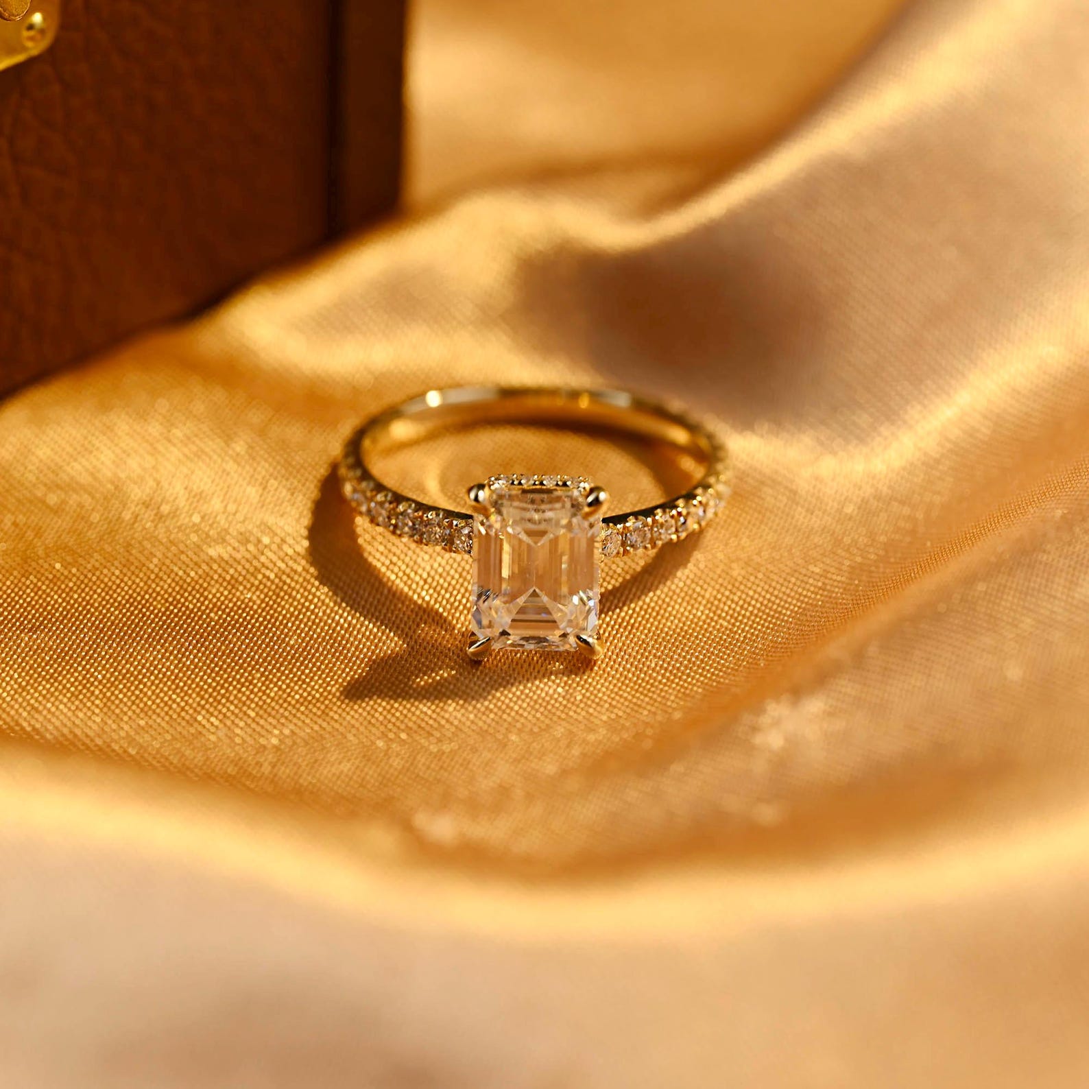 Round Halo, Pave & Split Shank Engagement Ring – 1.93 CT Lab Grown Diamond