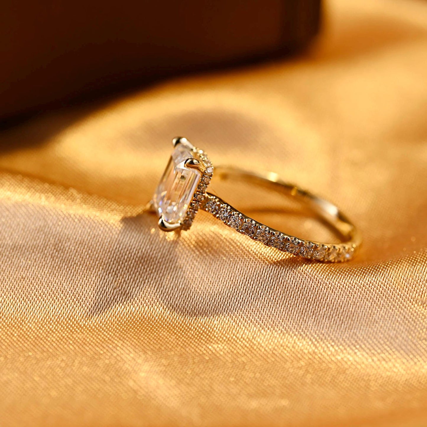 Round Halo, Pave & Split Shank Engagement Ring – 1.93 CT Lab Grown Diamond
