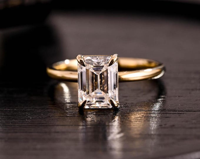 Round Halo, Pave & Split Shank Engagement Ring – 1.93 CT Lab Grown Diamond