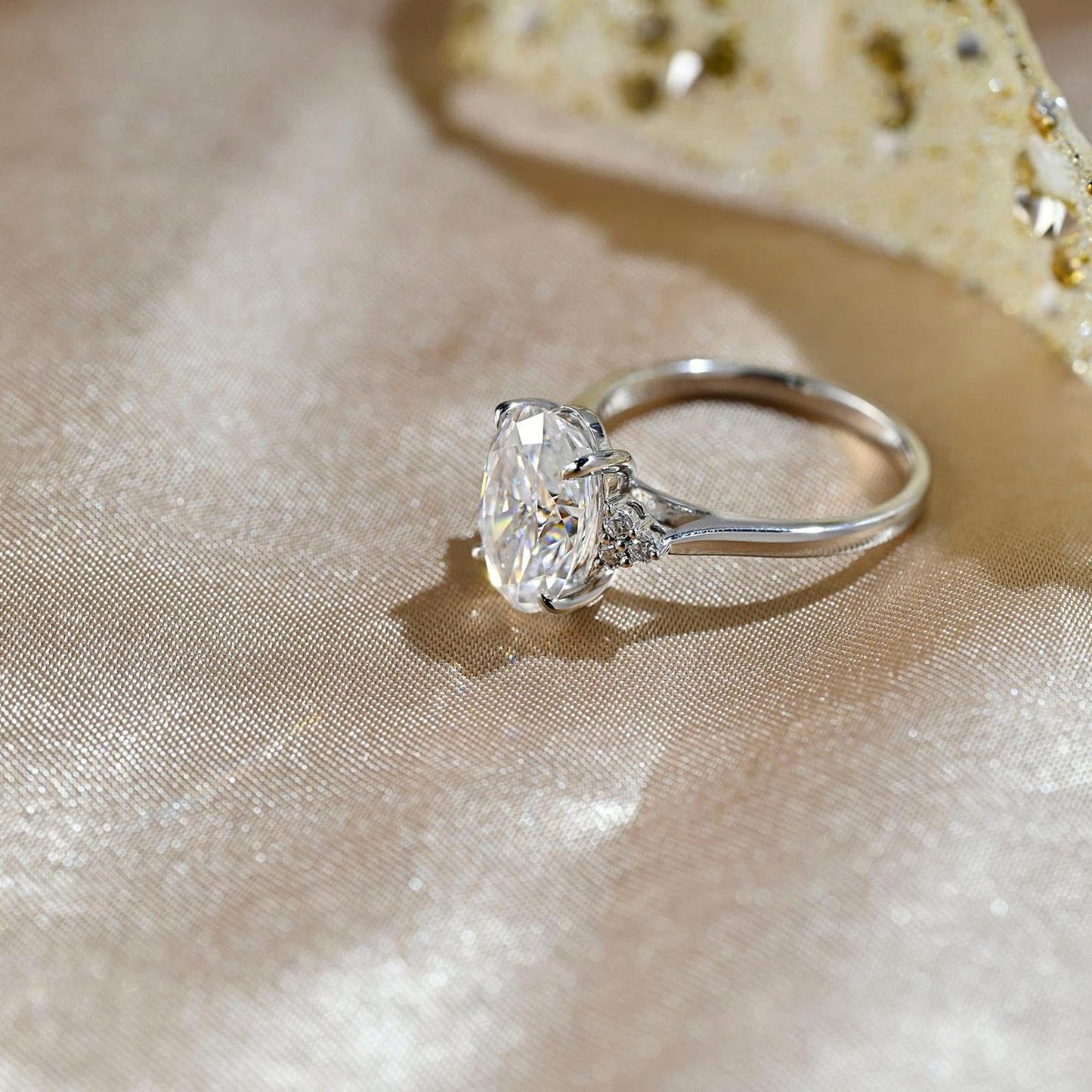 Round Halo, Pave & Split Shank Engagement Ring – 1.93 CT Lab Grown Diamond