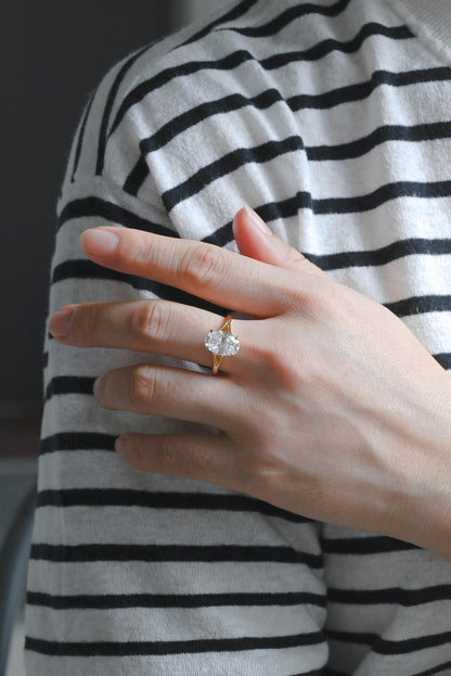 Round Halo, Pave & Split Shank Engagement Ring – 1.93 CT Lab Grown Diamond