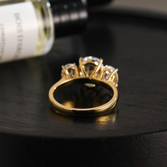 Round Halo, Pave & Split Shank Engagement Ring – 1.93 CT Lab Grown Diamond