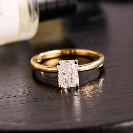 Round Halo, Pave & Split Shank Engagement Ring – 1.93 CT Lab Grown Diamond