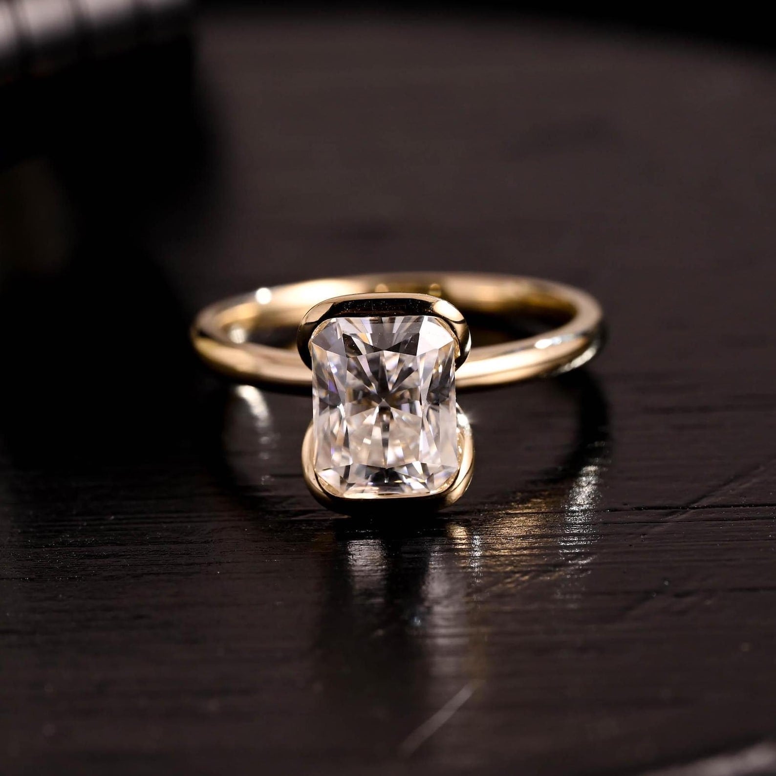 Round Halo, Pave & Split Shank Engagement Ring – 1.93 CT Lab Grown Diamond