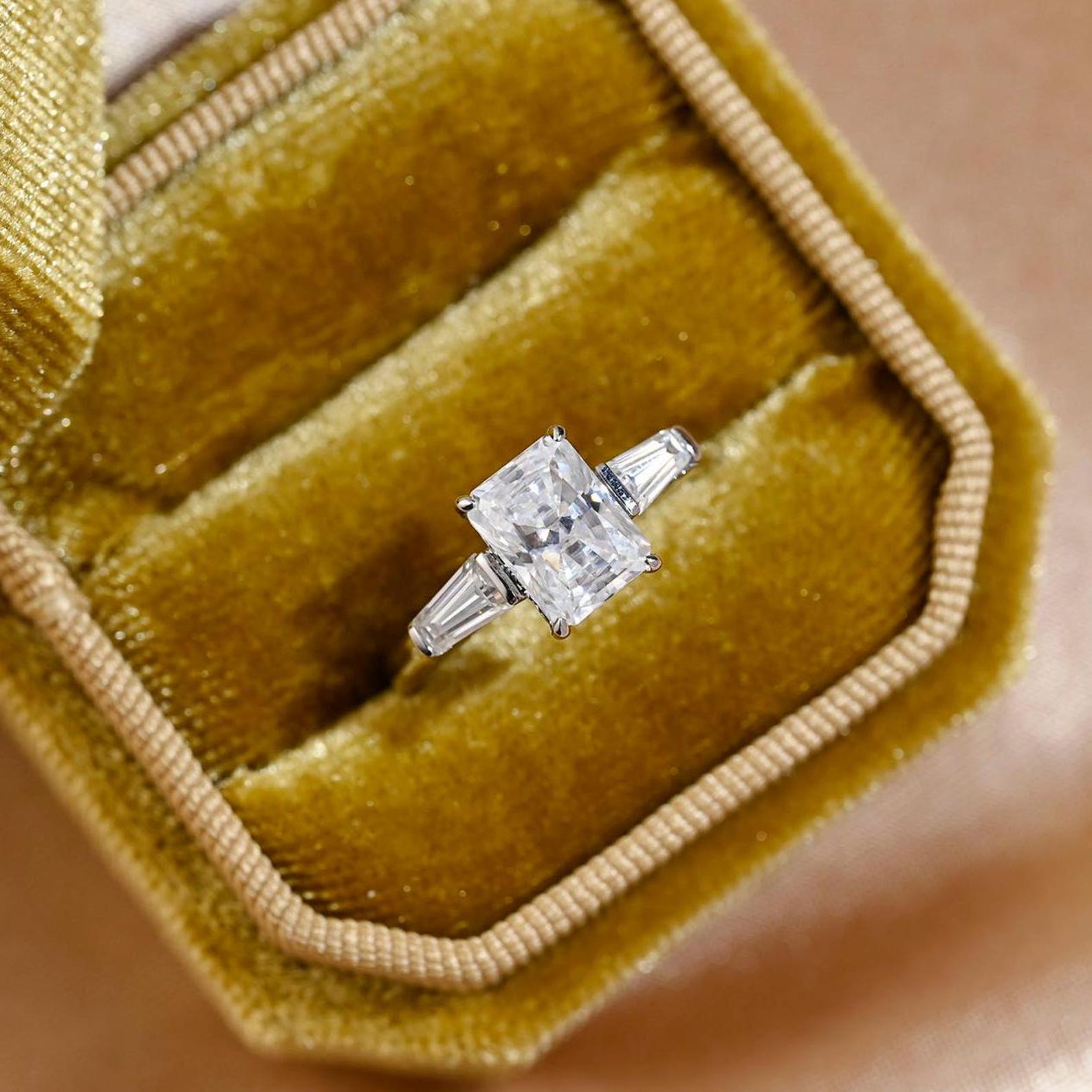 Round Halo, Pave & Split Shank Engagement Ring – 1.93 CT Lab Grown Diamond