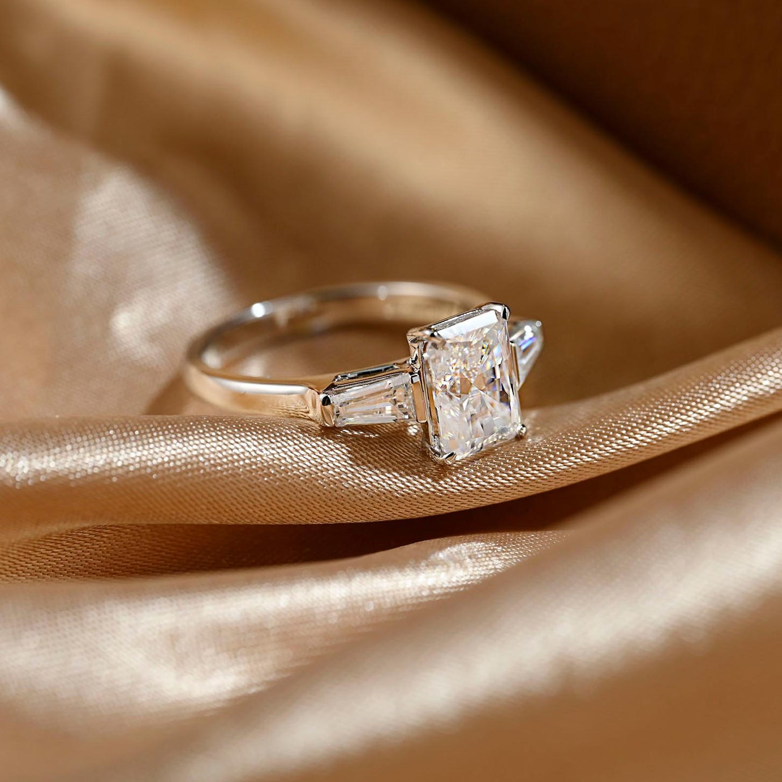 Round Halo, Pave & Split Shank Engagement Ring – 1.93 CT Lab Grown Diamond