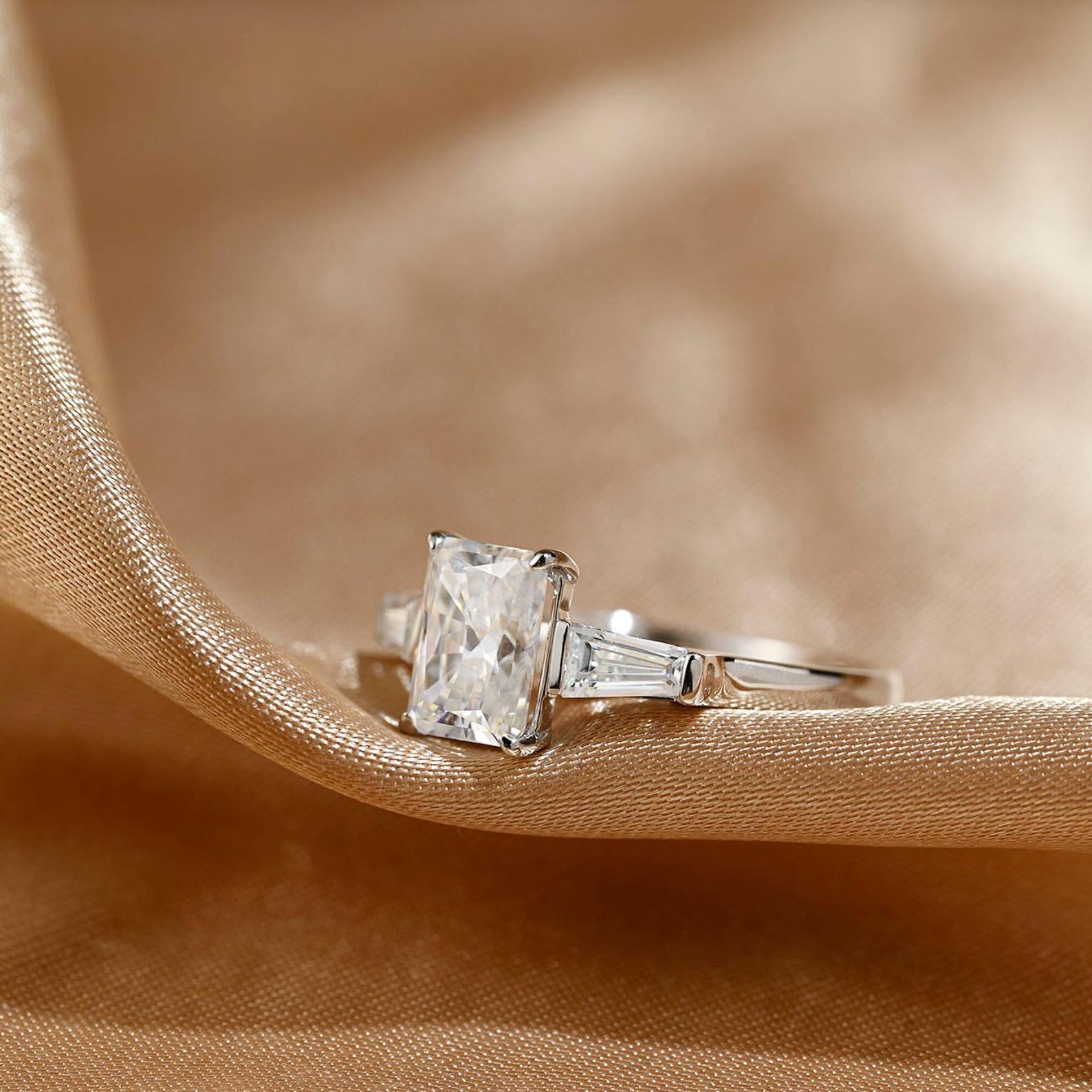 Round Halo, Pave & Split Shank Engagement Ring – 1.93 CT Lab Grown Diamond