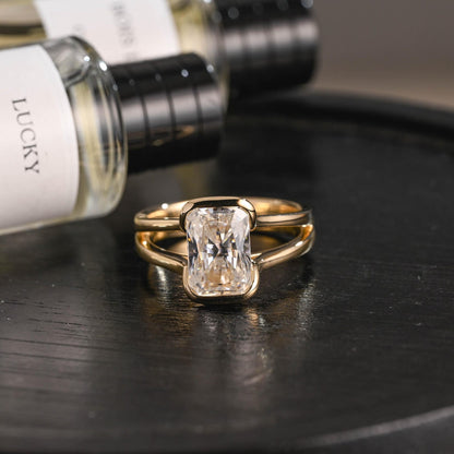 Round Halo, Pave & Split Shank Engagement Ring – 1.93 CT Lab Grown Diamond