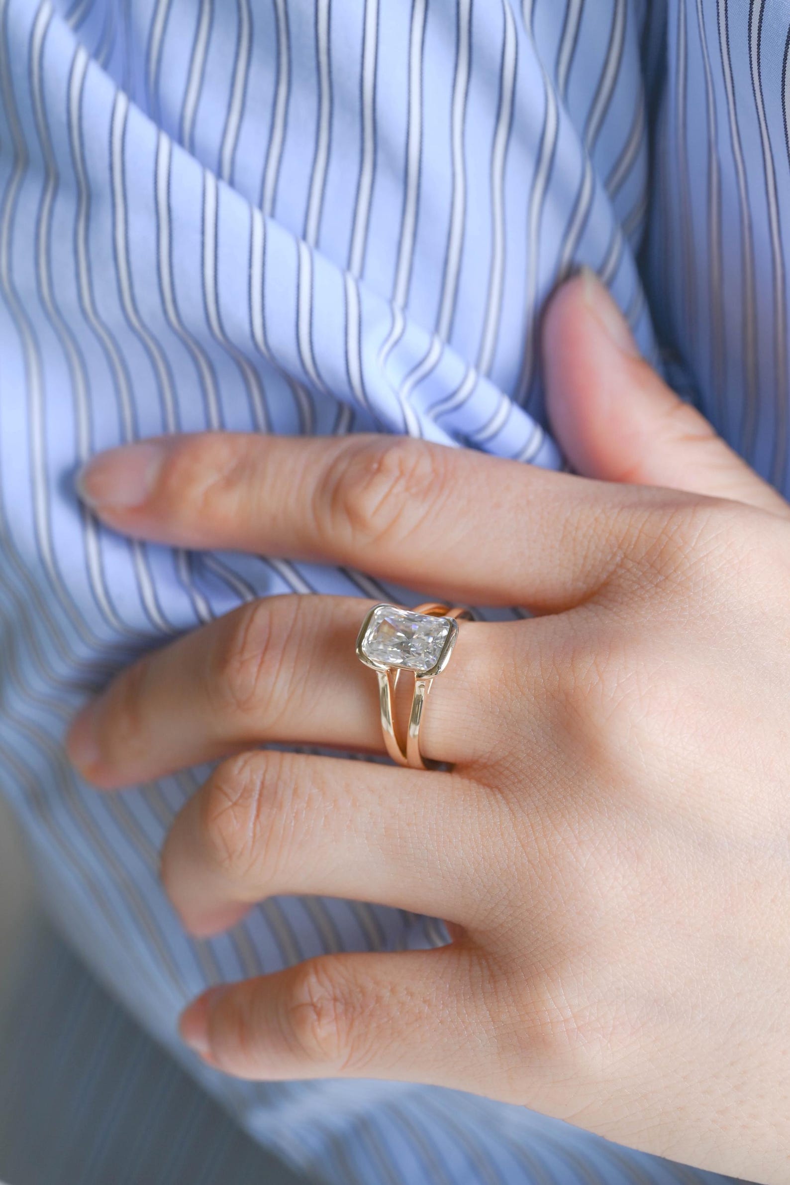 Round Halo, Pave & Split Shank Engagement Ring – 1.93 CT Lab Grown Diamond