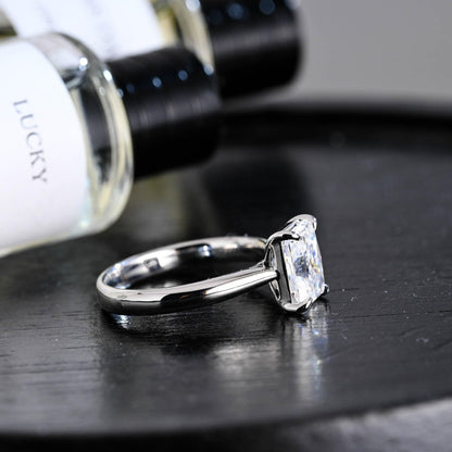 Round Halo, Pave & Split Shank Engagement Ring – 1.93 CT Lab Grown Diamond