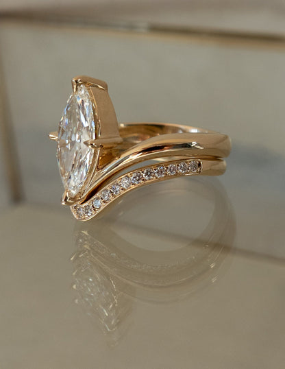 2.5 CT Marquise Cut Solitaire Lab Grown Diamond Ring With Wrap Classic Plain Band